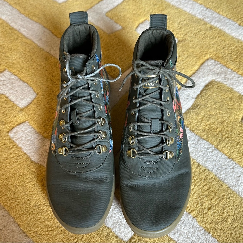 Keds Green Rain Water Resistant Lace-up Boots with Floral Print - Picture 5 of 11